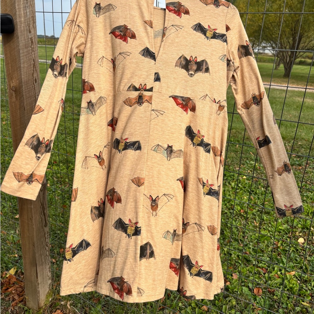 ModCloth “Bat’ll Do” RARE dress size medium - Picture 3 of 3